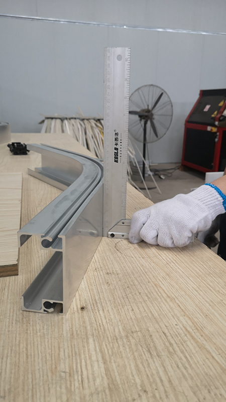 工(gōng)業(yè)導軌